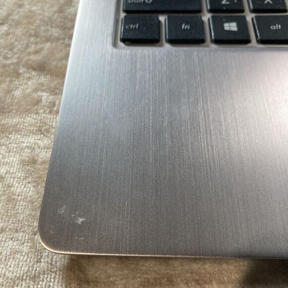 LOT OF 2 ASUS X202E 11.6" Touch Laptop Core i3 500GB HDD 4Gb RAM - Roblox Loaded - Picture 6 of 13